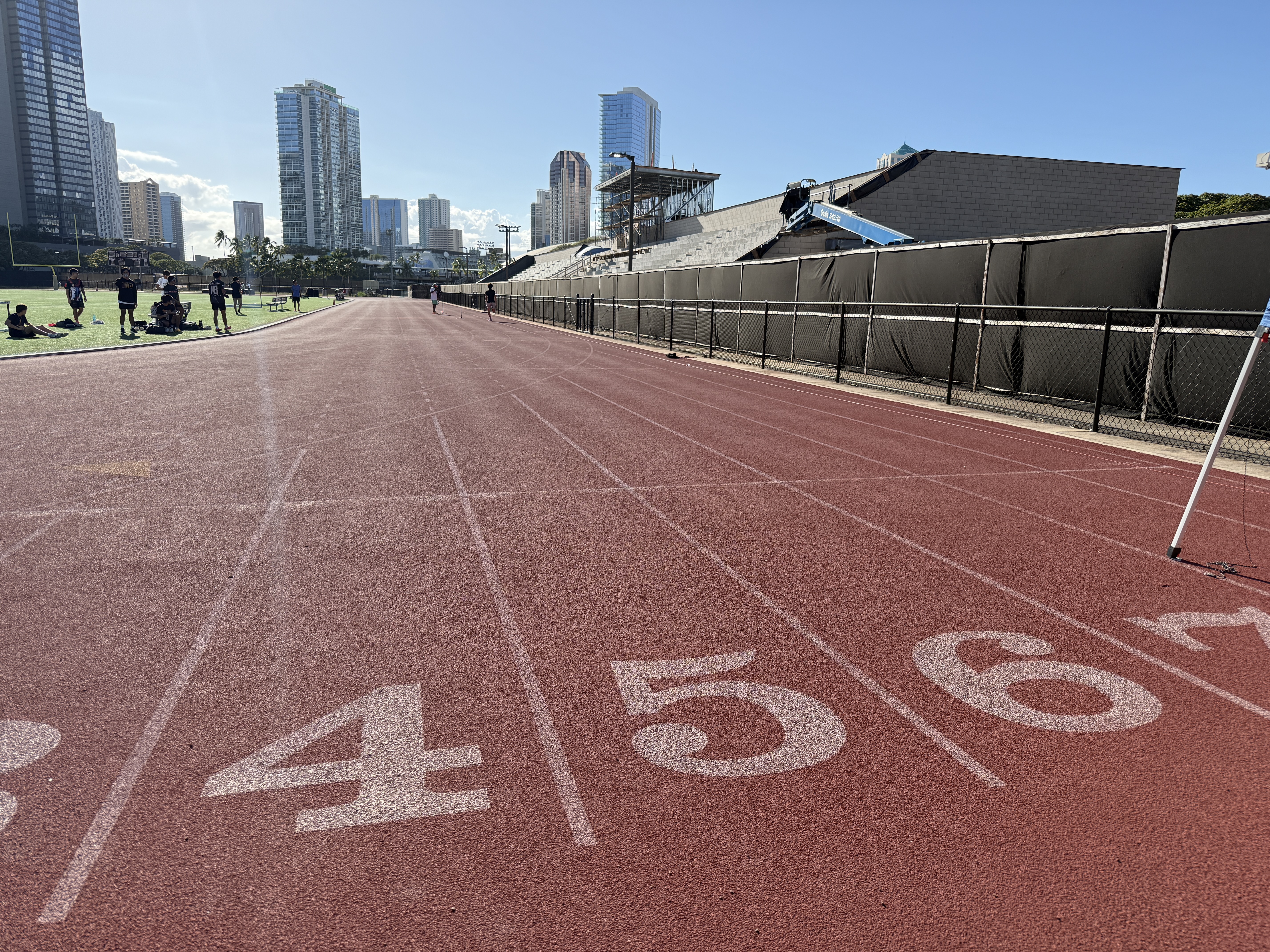 Track lanes with Honolulu skyline